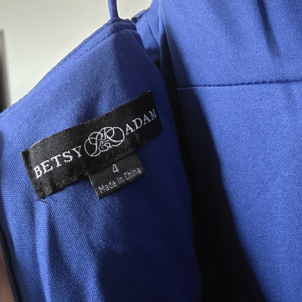 Betsy & Adam Women's Blue V-Neck Pleated Tiered Gown Dress Size 4 - Picture 9 of 10
